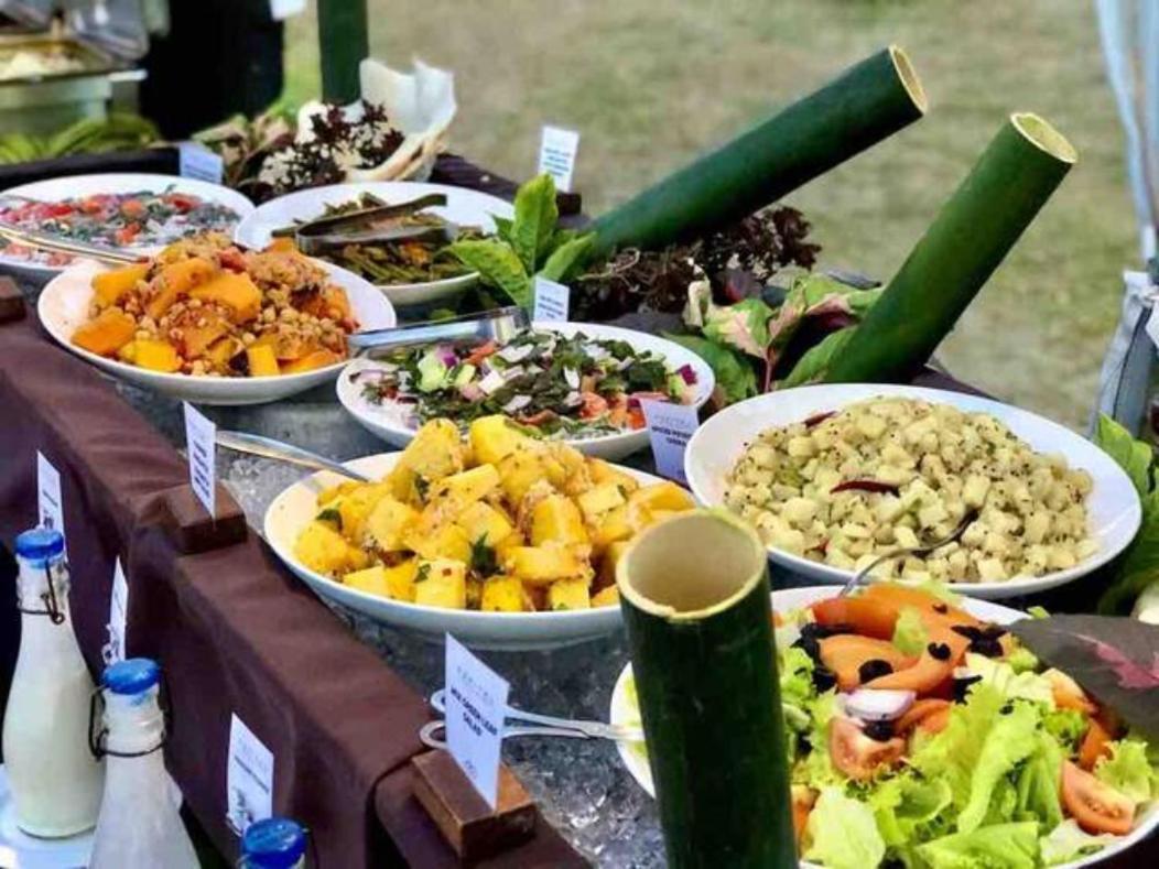 Nabua Lodge Naisisili Ngoại thất bức ảnh
